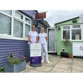 Lytchett Laser Clinic logo